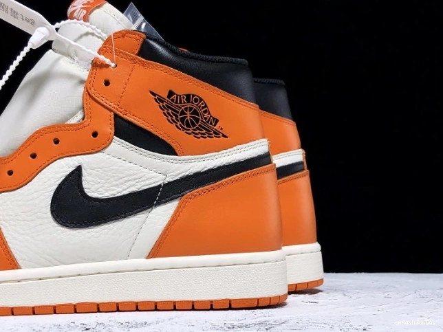 Air Jordan 1 Backboard Shattered Away 555088-113 0816